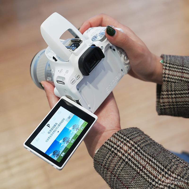 佳能(Canon)迷你单反EOS 200D(18-55)白色数码相机单反单镜头套装 约2420万像素高清大图