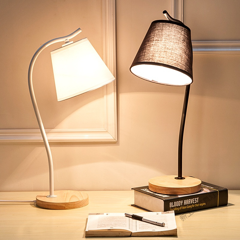 苏宁放心购北欧台灯书桌书房学习灯写字灯简约现代创意床头led实木