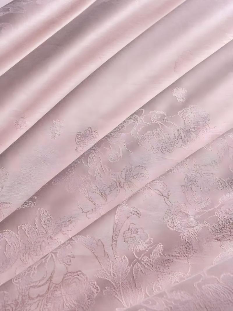 红豆家纺锦棉贡缎蚕丝被 200cm*230cm高清大图