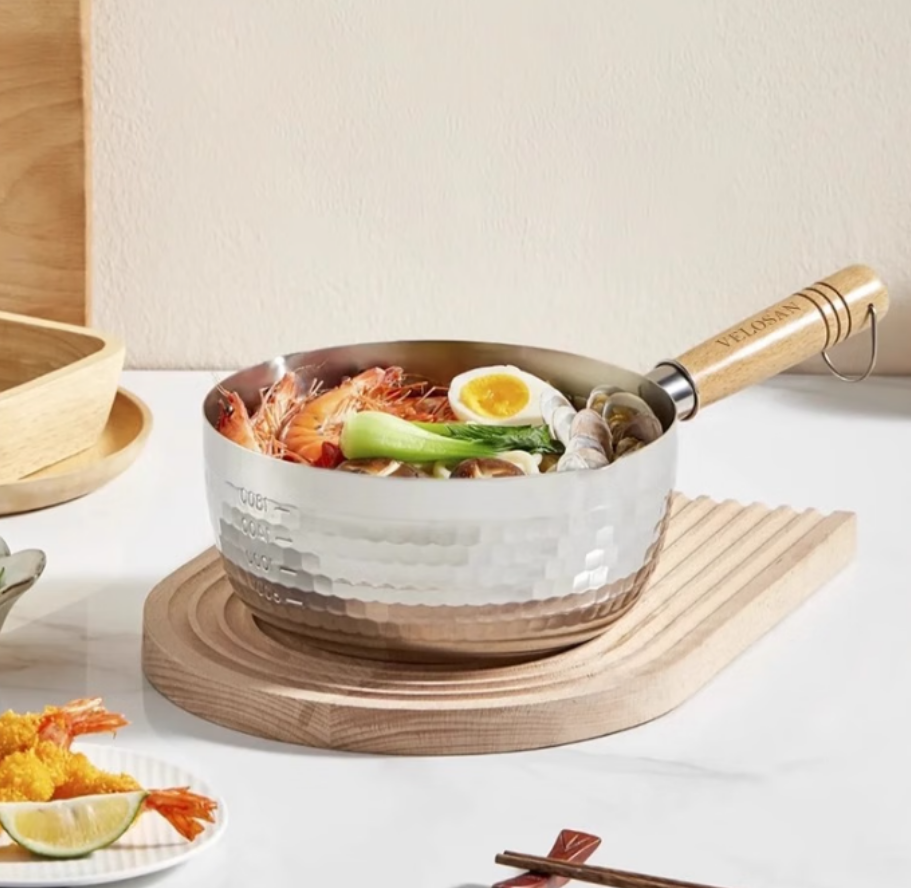 温仑山Velosan锤纹雪平锅18cm高效导热均匀受热耐用材质易清洗省时省力