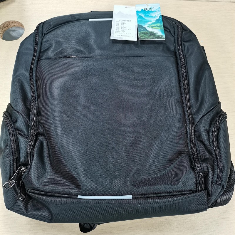 铁青 休闲旅行双肩包背包J84 个高清大图