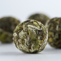 八马茶叶 百福系列 福鼎白茶白牡丹紧压白茶龙珠单颗装 罐装80g