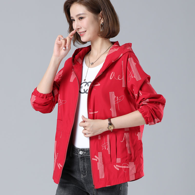 斯尔丽中年女装春秋外套连帽夹克40-50岁妈妈装秋装大码风衣短款