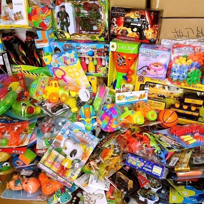 玩具按斤称论斤批摆摊夜市广场小孩夜市创意遥控积木类1斤装