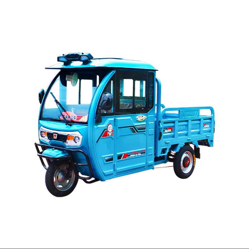 5米车厢三轮电动车 货运农用油电两用方向盘电瓶带棚车标配