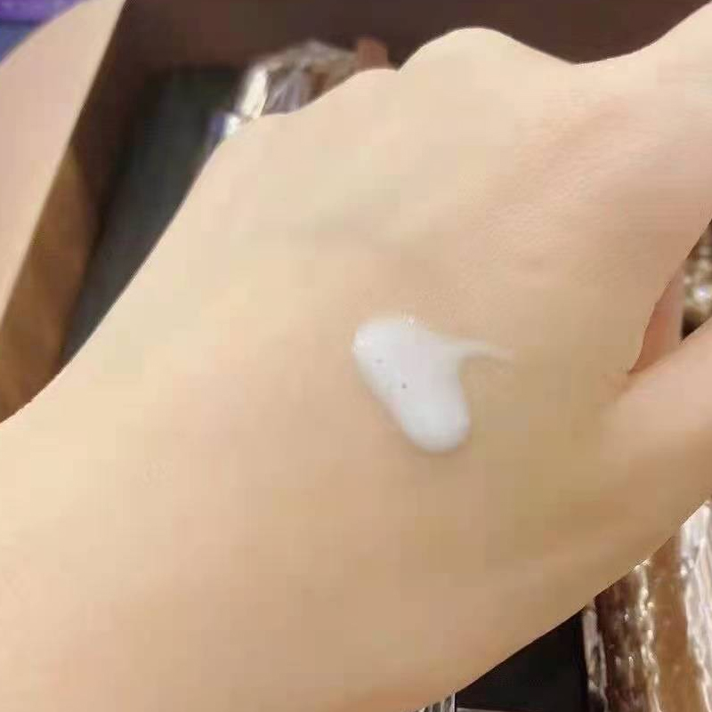 姬存希肆极而生璀璨活肤乳50ml 补水保湿滋润肌肤高清大图