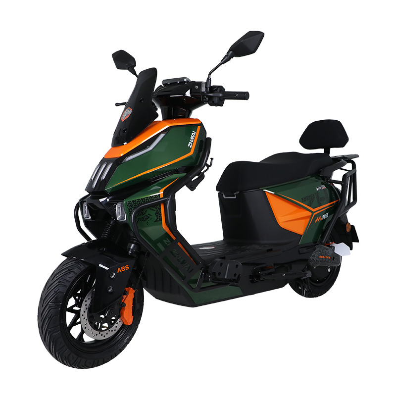 智迈电动摩托车长效续航静音设计科技出行新选择 绿色