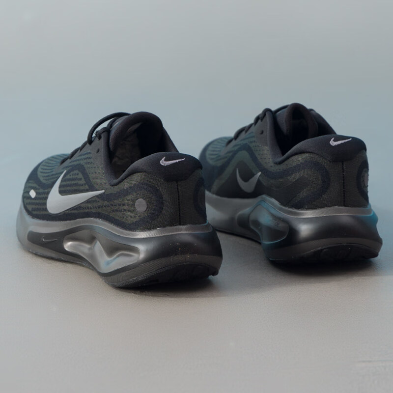 耐克（NIKE） 男鞋新款运动鞋JOURNEY RUN健身训练缓震耐磨透气跑步鞋FN0228-009 ZP高清大图