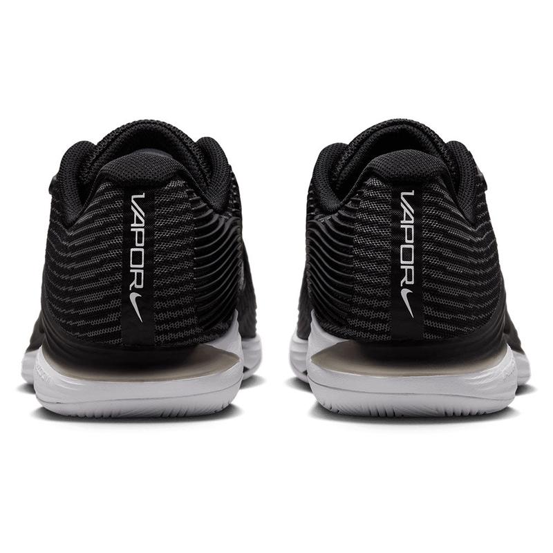 Nike耐克女士网球鞋轻量缓震稳定耐磨黑白色轻质耐磨运动鞋高清大图