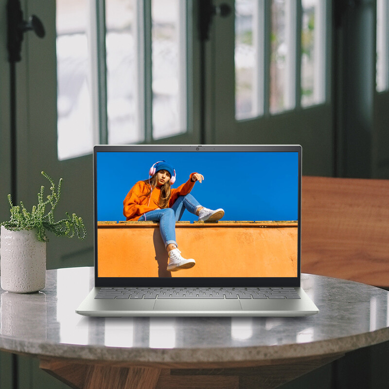 戴尔(DELL)灵越14Pro-5420 14英寸2.2K屏高色域笔记本电脑轻薄本家用学习本商务办公本 i5-1240P 16GB 512GB 银色