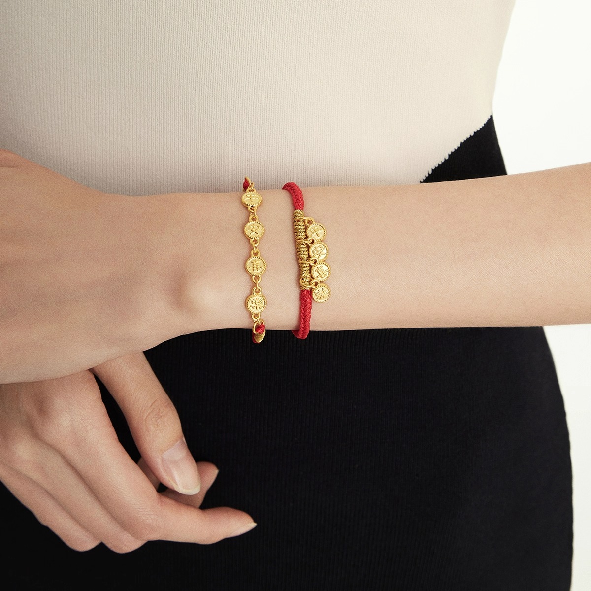 周大福平安喜乐红色手绳可调节足金黄金手链女EOR1346礼物高清大图