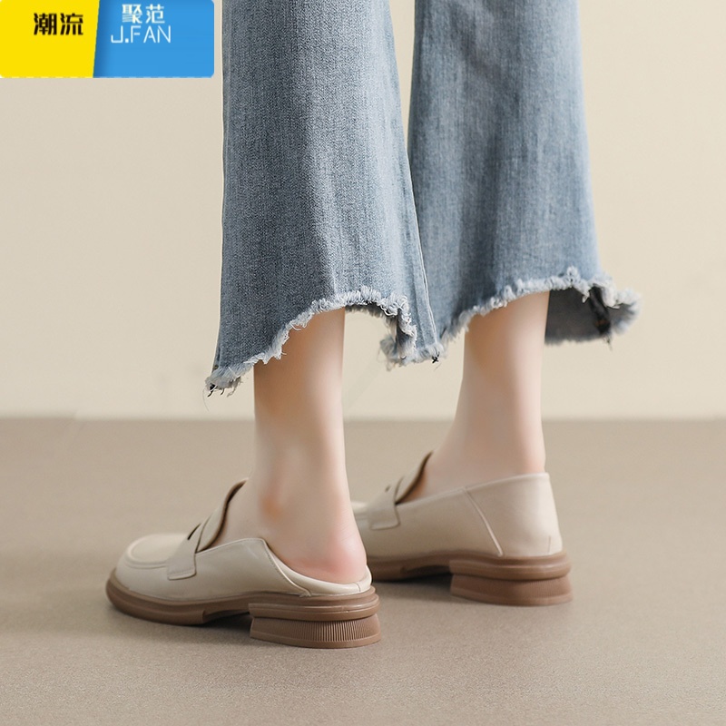 聚范配裙子小皮鞋女2024新款乐福鞋平底大码女鞋41一43单鞋高清大图