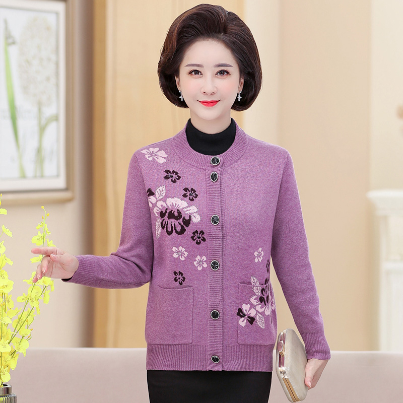 奶奶加厚毛衣妈妈冬装中老年人外套老人胖太太开衫加肥加大码妈妈装冬装外套新款婚礼老人衣服奶奶装毛衣开衫老年人春秋装女上衣 105紫色 2XL