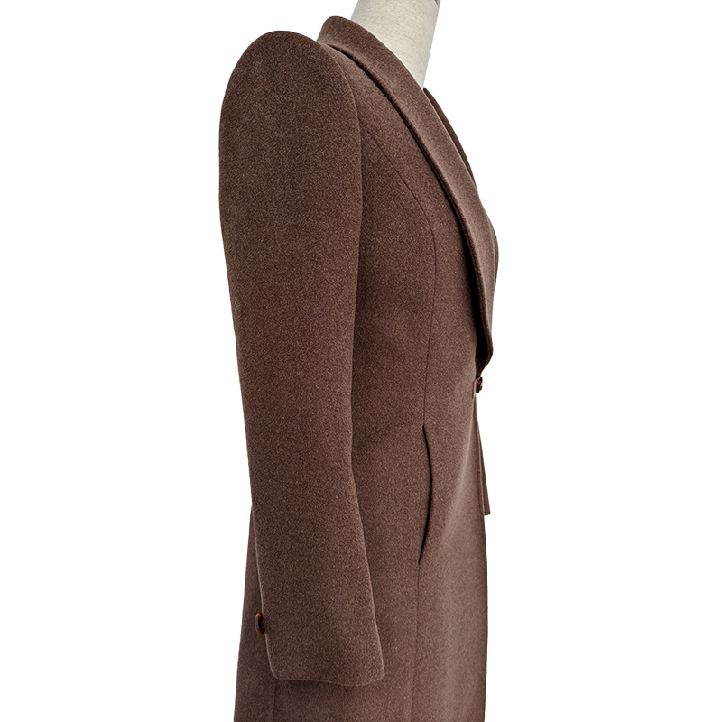 泛为 女大衣 定制 件高清大图