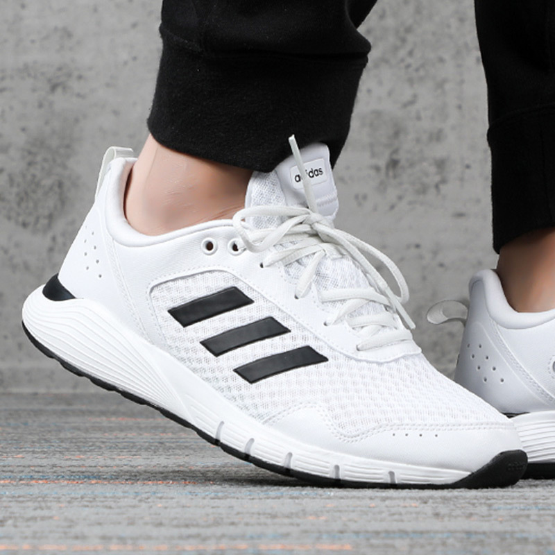 adidas阿迪达斯运动鞋男鞋2021冬季新款网面鞋轻便休闲跑步鞋
