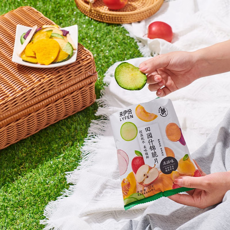 [满199减100]来伊份田园什锦脆片50g袋酥脆营养果干下午茶休闲零食来一份高清大图