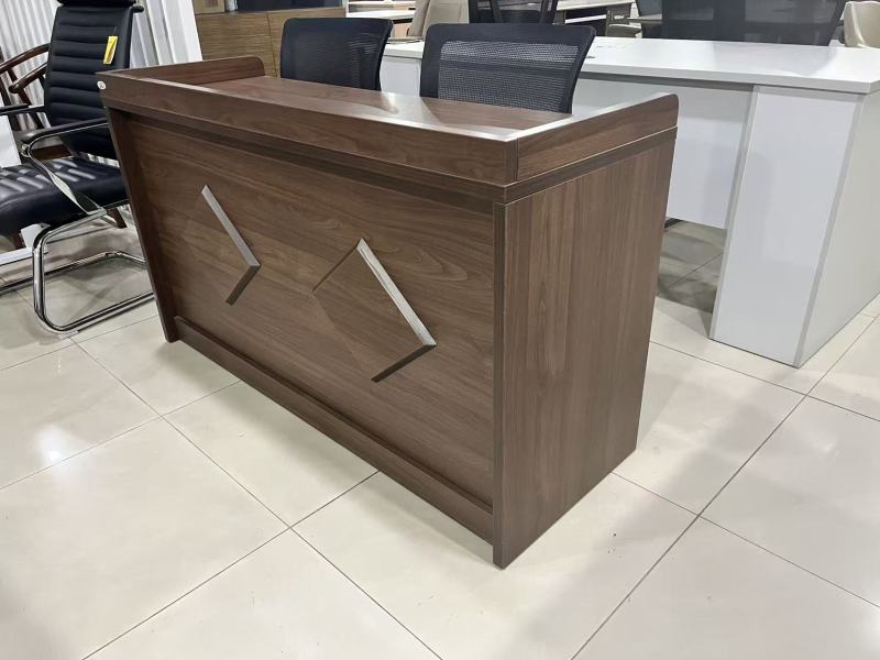 翔尔通 桌子 1400*600*760mm/张高清大图