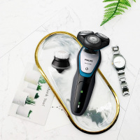 飞利浦(Philips)电动剃须刀S5090/58充电式多功能三刀头配洁面刷全身水洗刮胡须刀