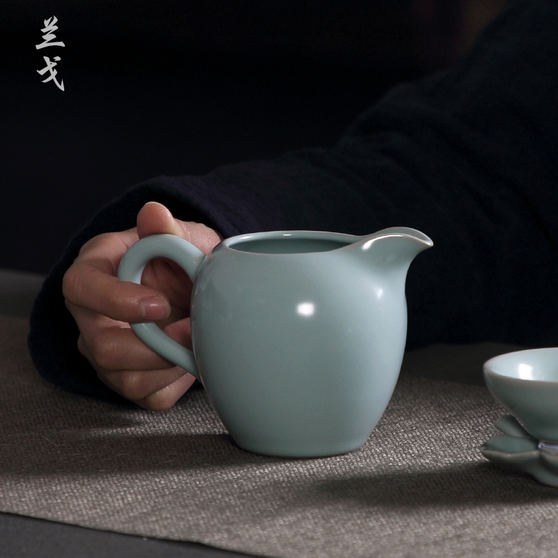 美帮汇汝窑天青公道杯功夫茶具汝瓷开片茶海茶道分茶杯茶器陶瓷公杯高清大图