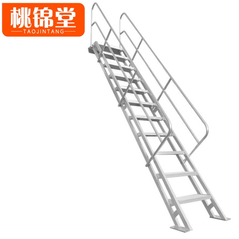 桃锦堂阁楼梯高清大图