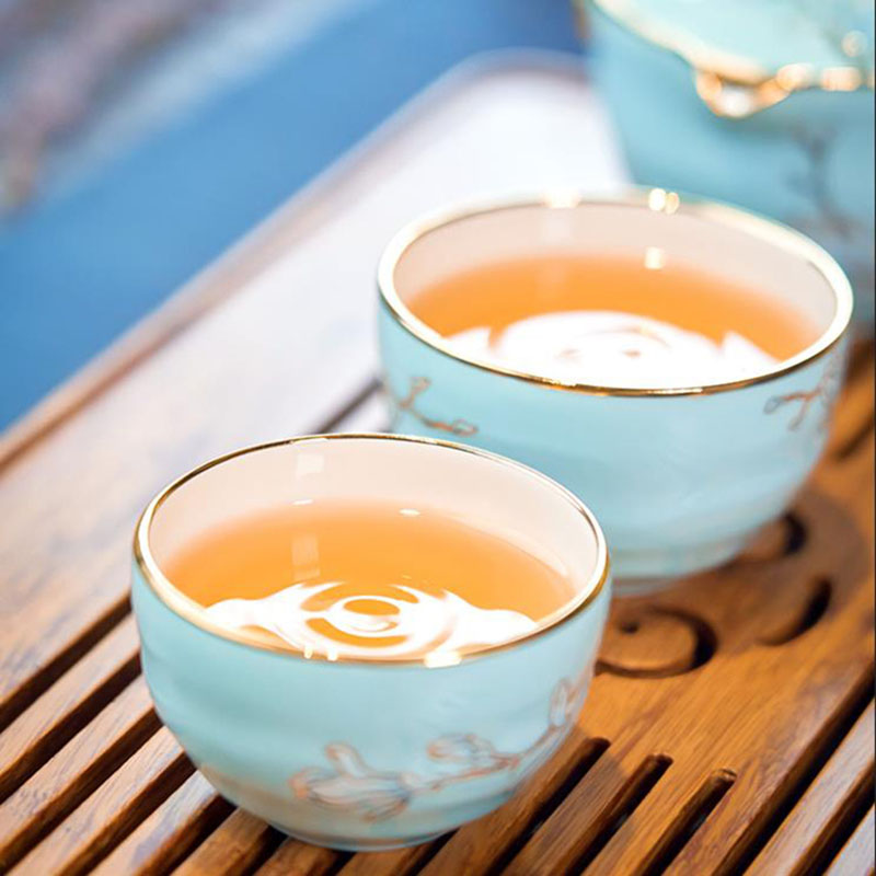 玛戈隆特 行云若水旅行茶具-玉兰花开珐琅彩(水蓝色) 4头2人份 1.04.55609高清大图