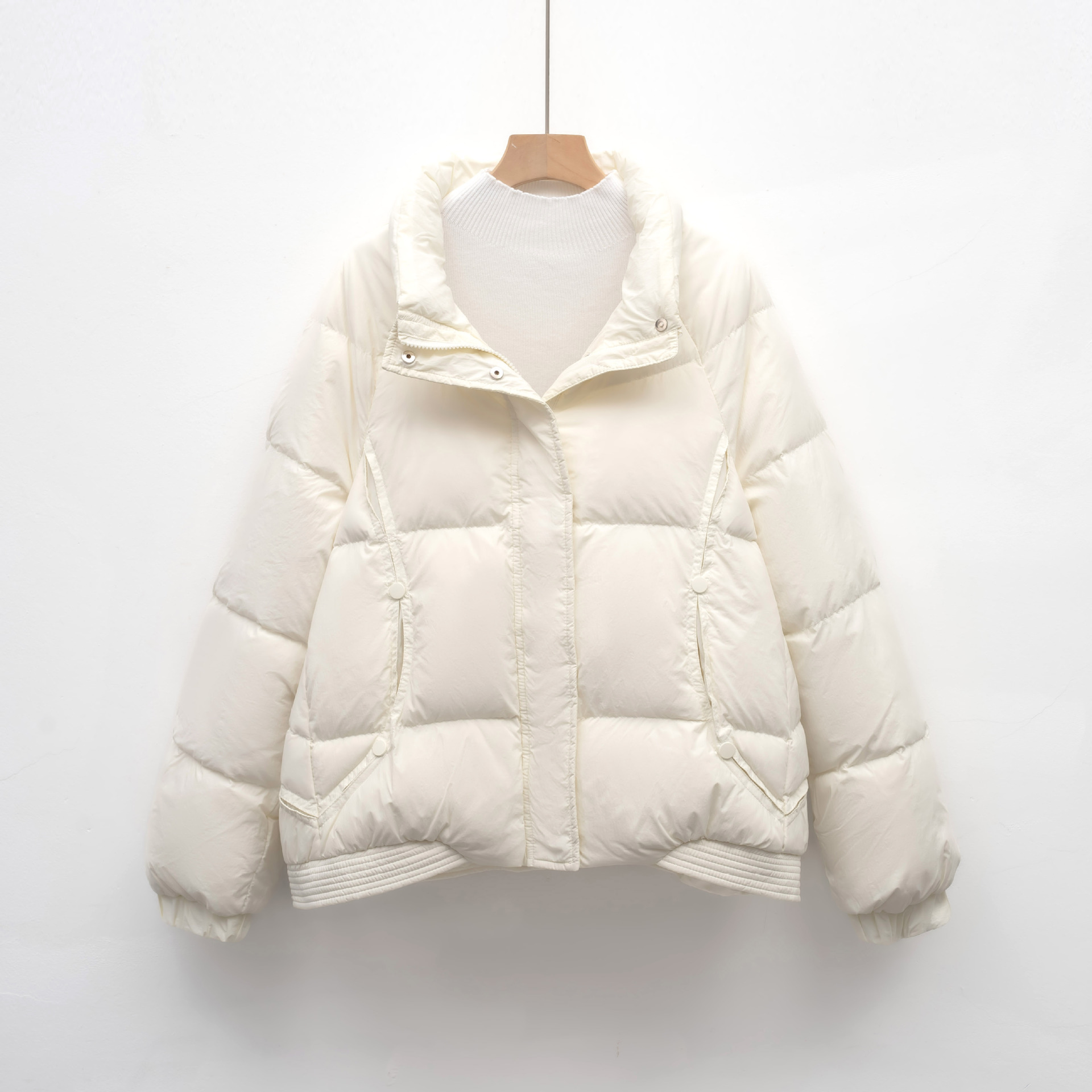 新款羽绒服女小个子冬季加厚立领宽松鸭绒面包服外套保暖高清大图