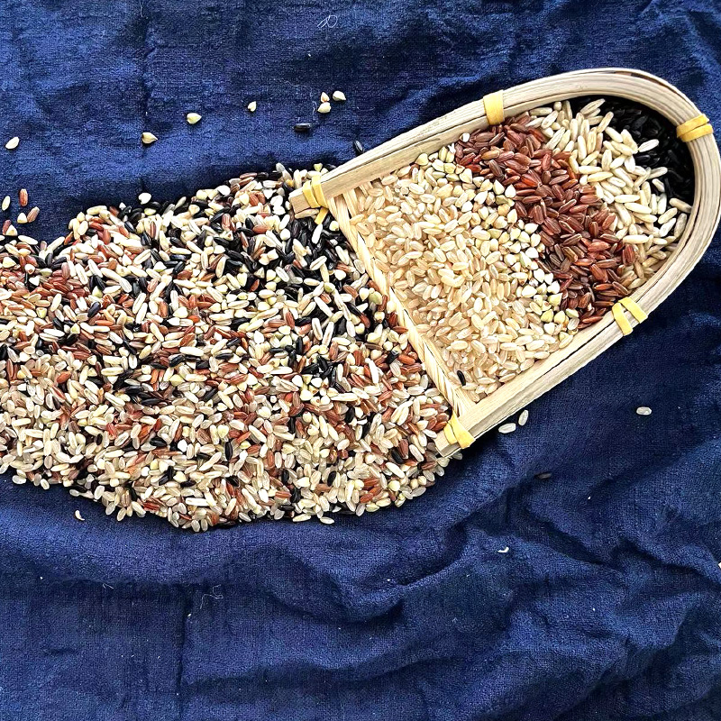 坝莜域 五色糙米自吸袋包装2.5kg高清大图