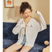 唐狮01春夏新款冰丝针织开衫女空调衫薄款宽松外搭外套学生白色 S 本白
