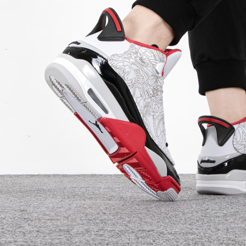 耐克(NIKE)男鞋子 2022冬季新款舒适时尚运动鞋实战训练耐磨透气休闲篮球鞋 311046-160 40