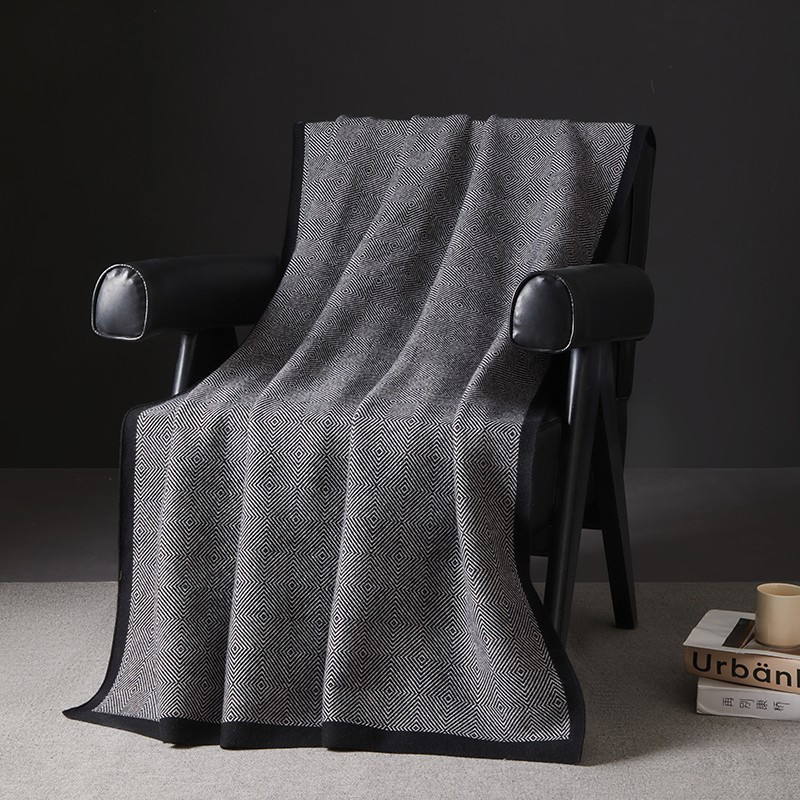 汉司家纺 HANSI-85 航空毯黑色180*200cm(计价单位:条)黑色高清大图