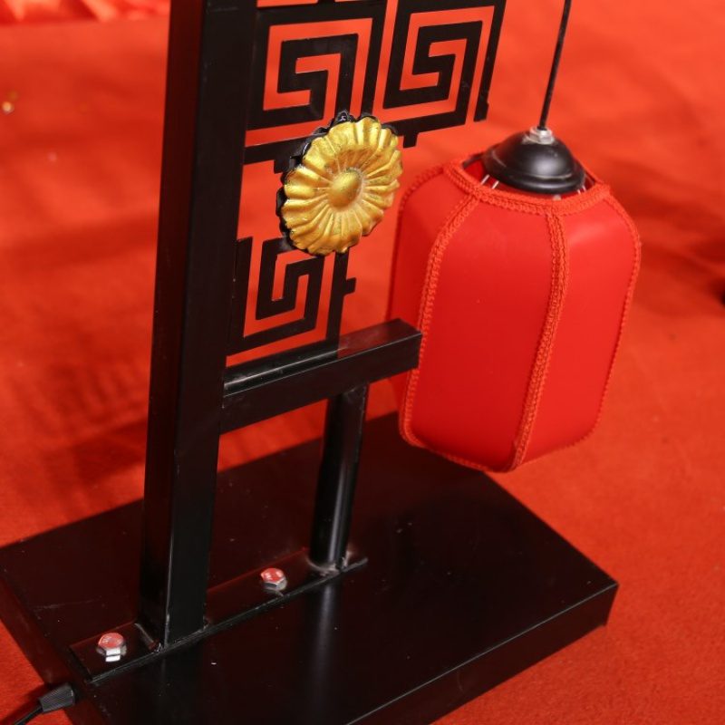 家柏饰corated婚庆道具中式路引汉唐中式灯路国风仿古铁艺三联红灯笼