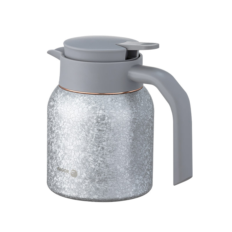 法格(FAGOR) “钛”闪耀银翼系列杯壶套装(焖茶壶1000ml+焖茶杯420ml) FG-HBH0206高清大图