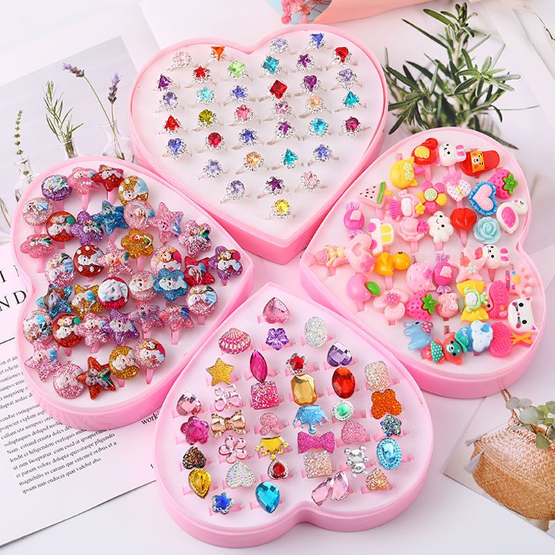 儿童宝石戒指女公主可爱卡通钻石首饰品女童宝宝水钻玩具小女孩随机10