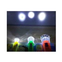 一套3个KID’S HOME TOYS 23403透明迷你玩具小手电筒便携钥匙扣小孩奖品儿童电子发光小礼品