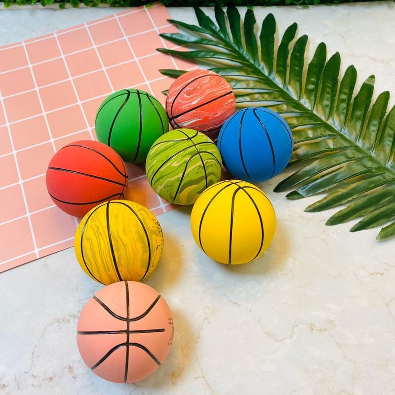 迷彩色橡胶小篮球解压神器空心弹力球儿童宠物玩具球彩色篮球随机1个