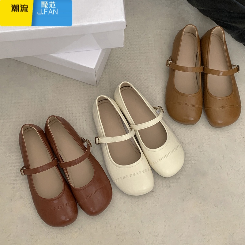 聚范白色法式圆头平底浅口单鞋女2024新款配裙子复古软底玛丽珍鞋高清大图