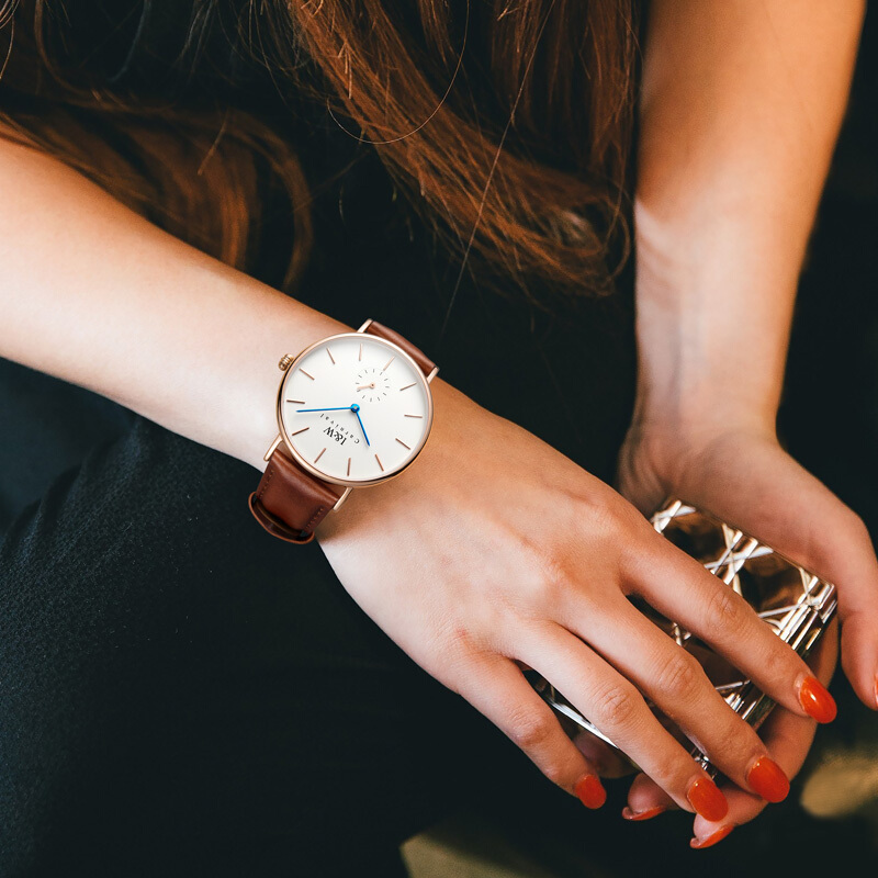 男表女表休闲男士简约真皮带防水精钢男士手表薄款腕表8848g