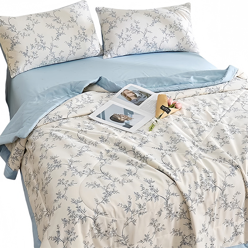 亿洛莱 纤维被 180*200cm 条高清大图