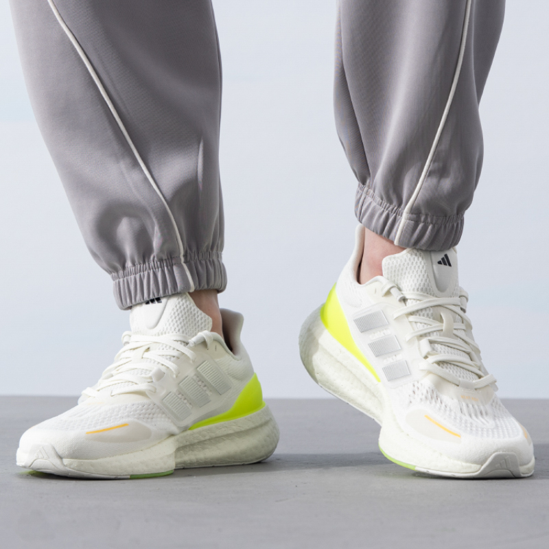 adidas阿迪达斯男鞋新款运动鞋网面减震透气跑步鞋IH7673 ZP
