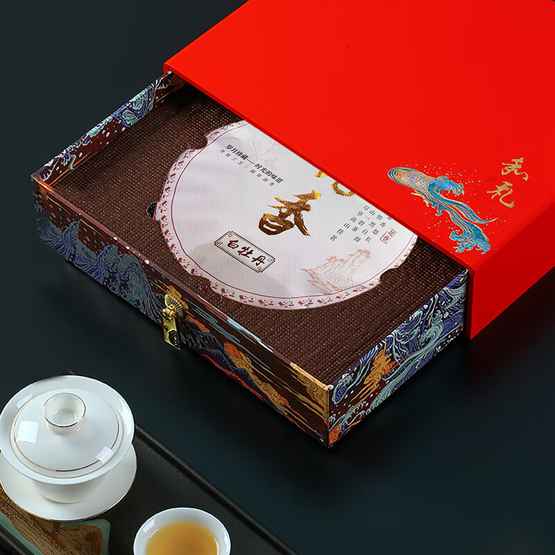 素言茶坊~和礼国韵2020年牡丹王春白茶鲜芽叶