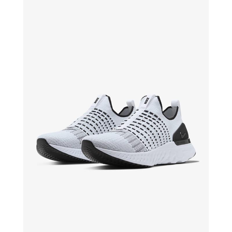 耐克React Phantom跑鞋男款路跑鞋轻便缓震日常训练竞速高清大图