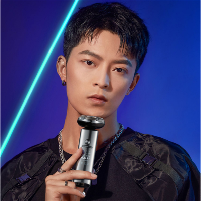 超人(SID)剃胡须三头水洗剃须刀 RS7368高清大图