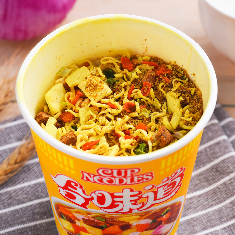 合味道(Cup noodles) 方便面组合装 杯面泡面快餐面 咖喱牛肉风味12杯整箱装高清大图