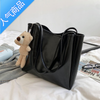 FENGHOU秋冬大容量包包女2020新款潮简约百搭质感单肩大学生上课包托特包6D3MRO 黑色+小熊挂件