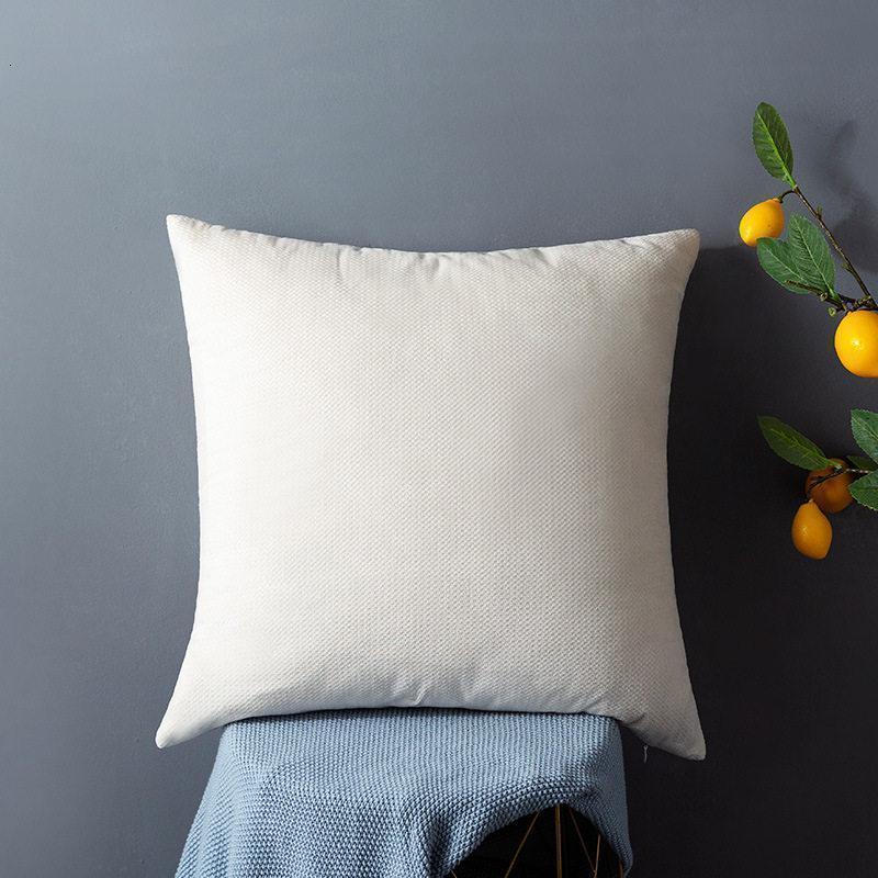 corated北欧天鹅绒压花抱枕靠垫办公室客厅沙发腰枕纯色绒布抱枕套