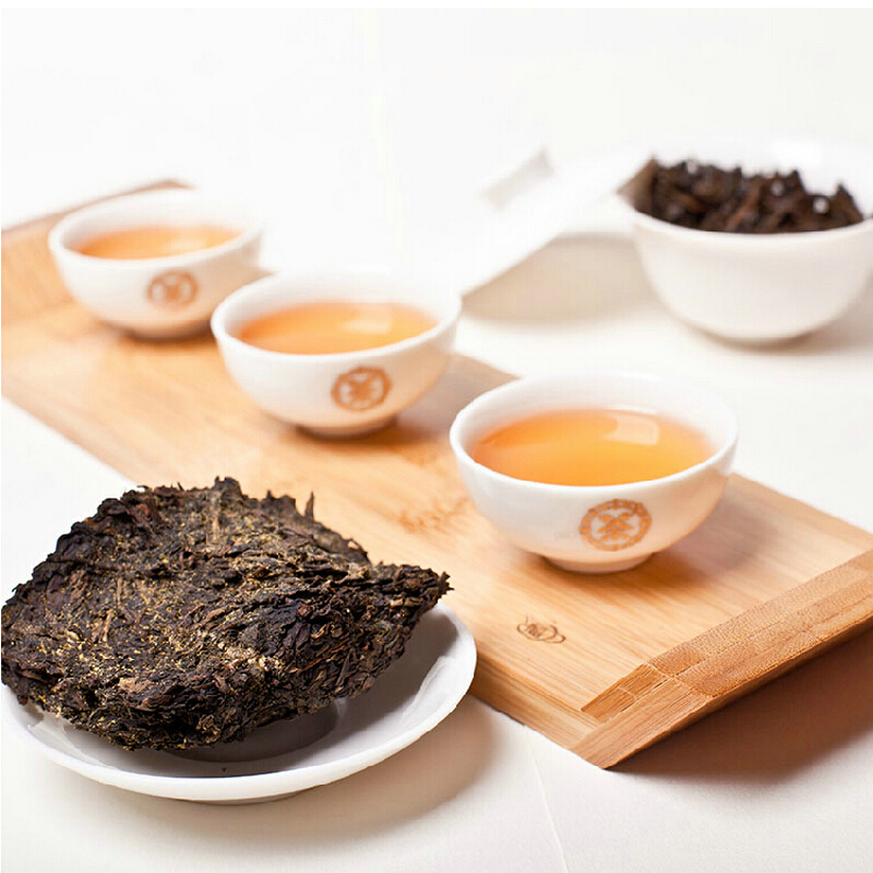 中茶 湖南安化黑茶 2015年金羊纳福羊年生肖茶手筑茯砖茶900g