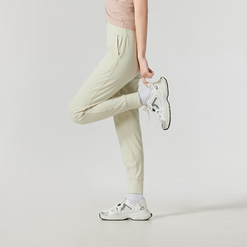 安德玛（Under Armour）新款运动裤女子户外健身训练跑步跳操针织长裤收脚休闲裤1375078-273 ZP高清大图