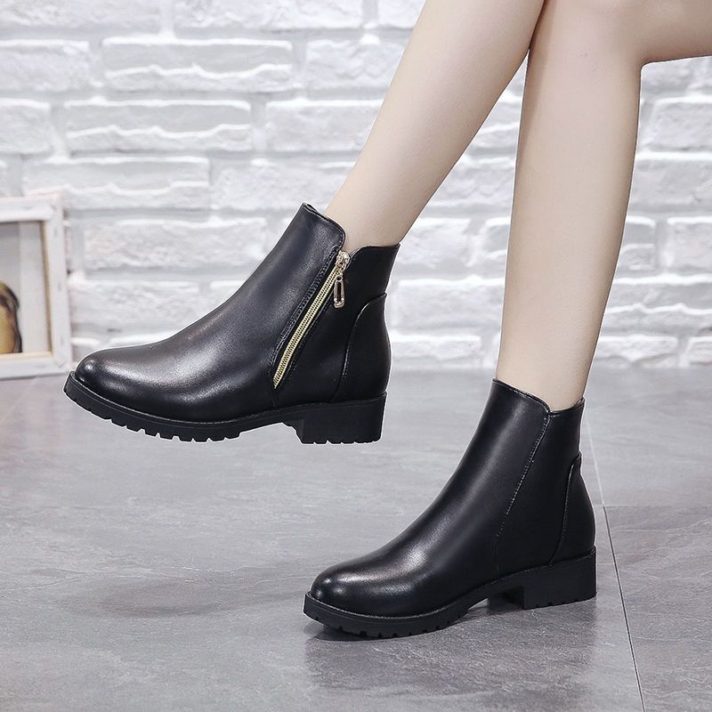 浅酌秋冬款中老年短靴女士靴子中年女鞋妈妈加绒皮鞋女士靴子平底