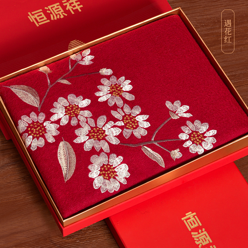 恒源祥春秋冬季送妈妈羊毛围巾高端生日礼物旗袍羊绒披肩保暖围脖 遇花红