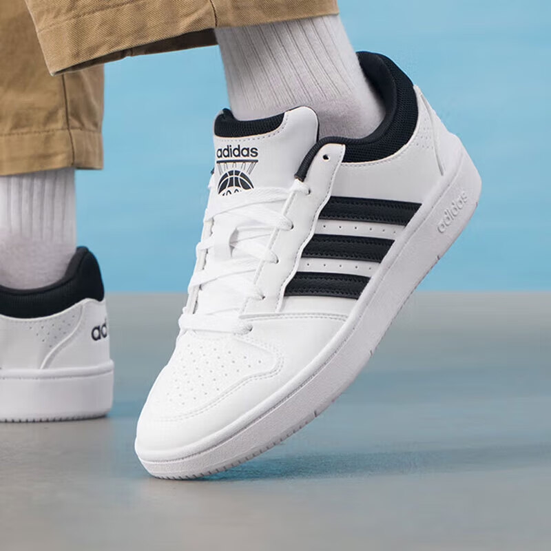 阿迪达斯（adidas）男鞋新款舒适耐磨运动鞋轻便时尚百搭休闲鞋低帮板鞋KI1057 ZP高清大图